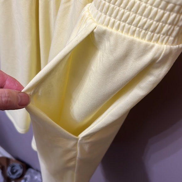 Express romper butter yellow elastic waist V-neck keyhole button neck size Med. - Picture 8 of 8